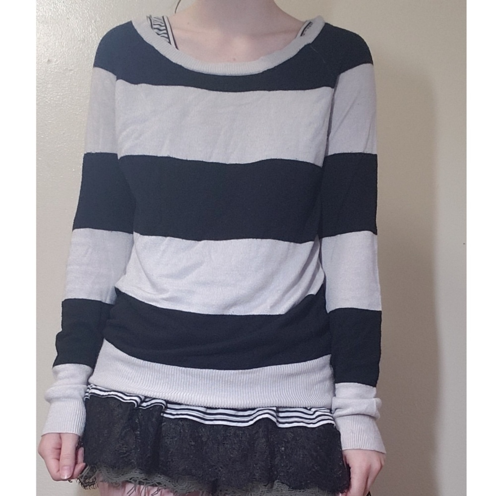 Striped long sleeve top - Picture 1 of 3
